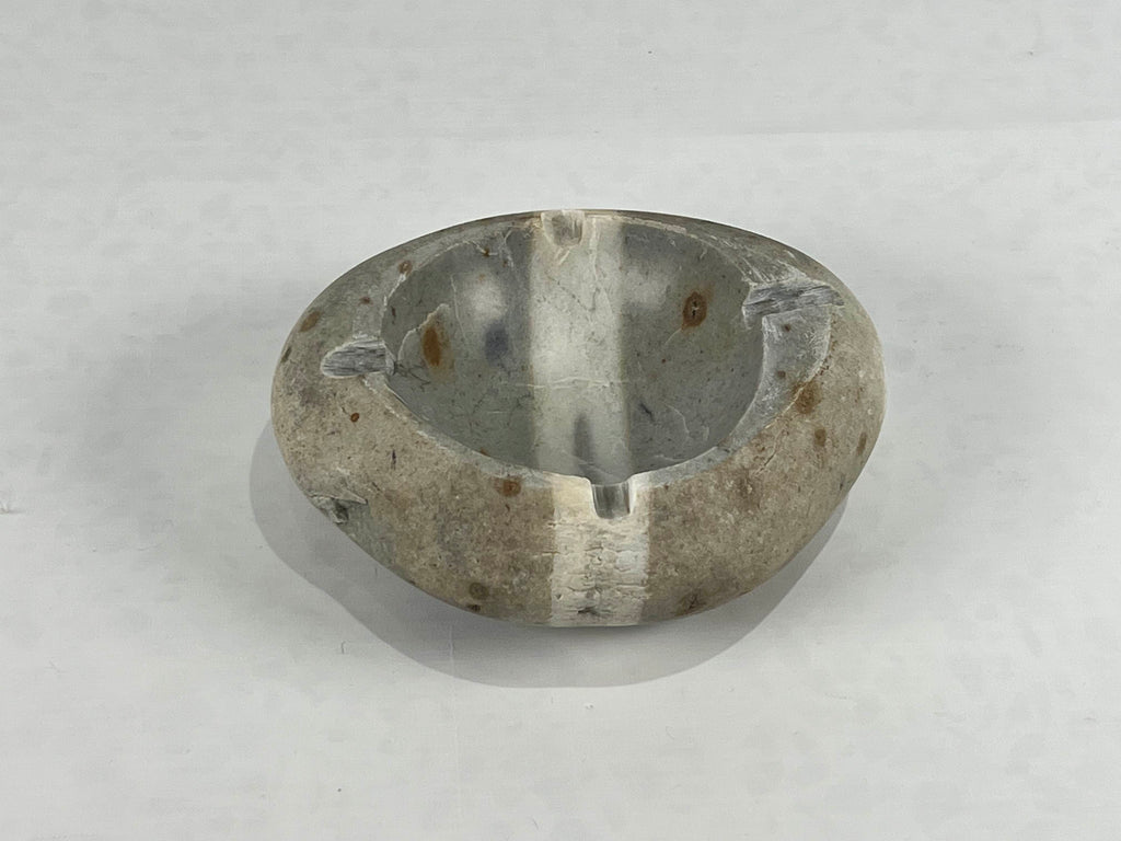 River Stone Whited Stroked Ash Tray