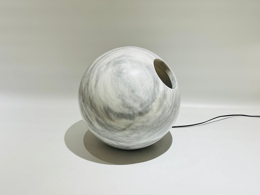 Spherical Table Lamp