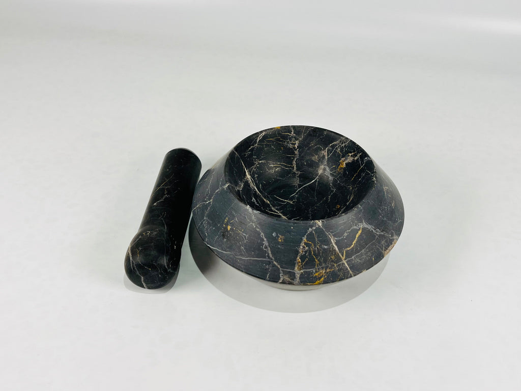 Gold Streaked Black Mortar & pestle