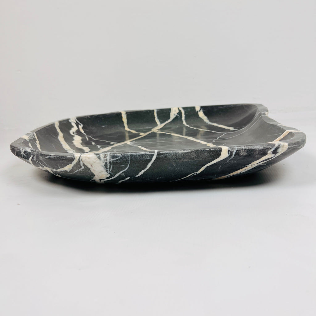 Raw Riverstone Tray