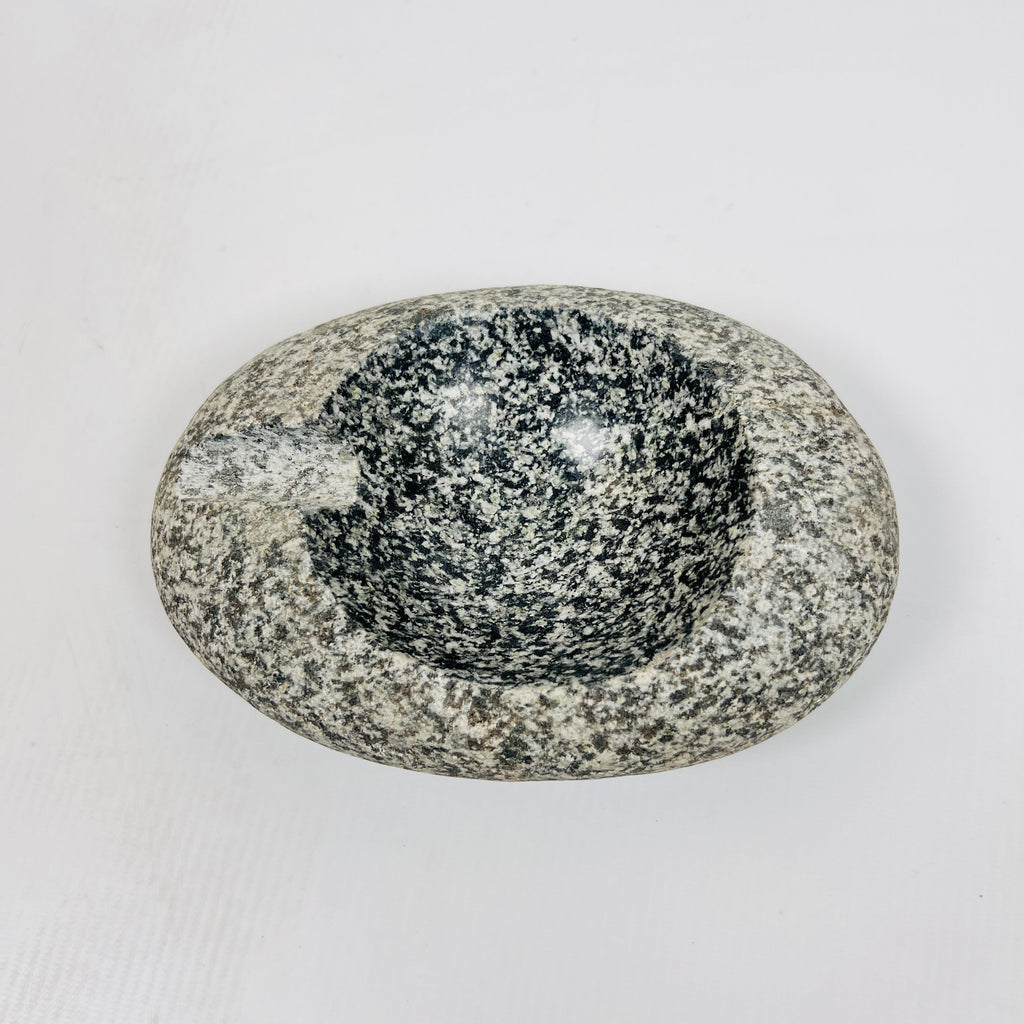 River Stone Black Speckled Ash Tray