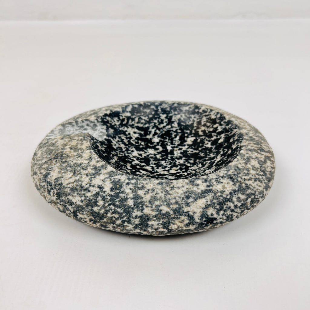 River Stone Black Splashed Ash Tray