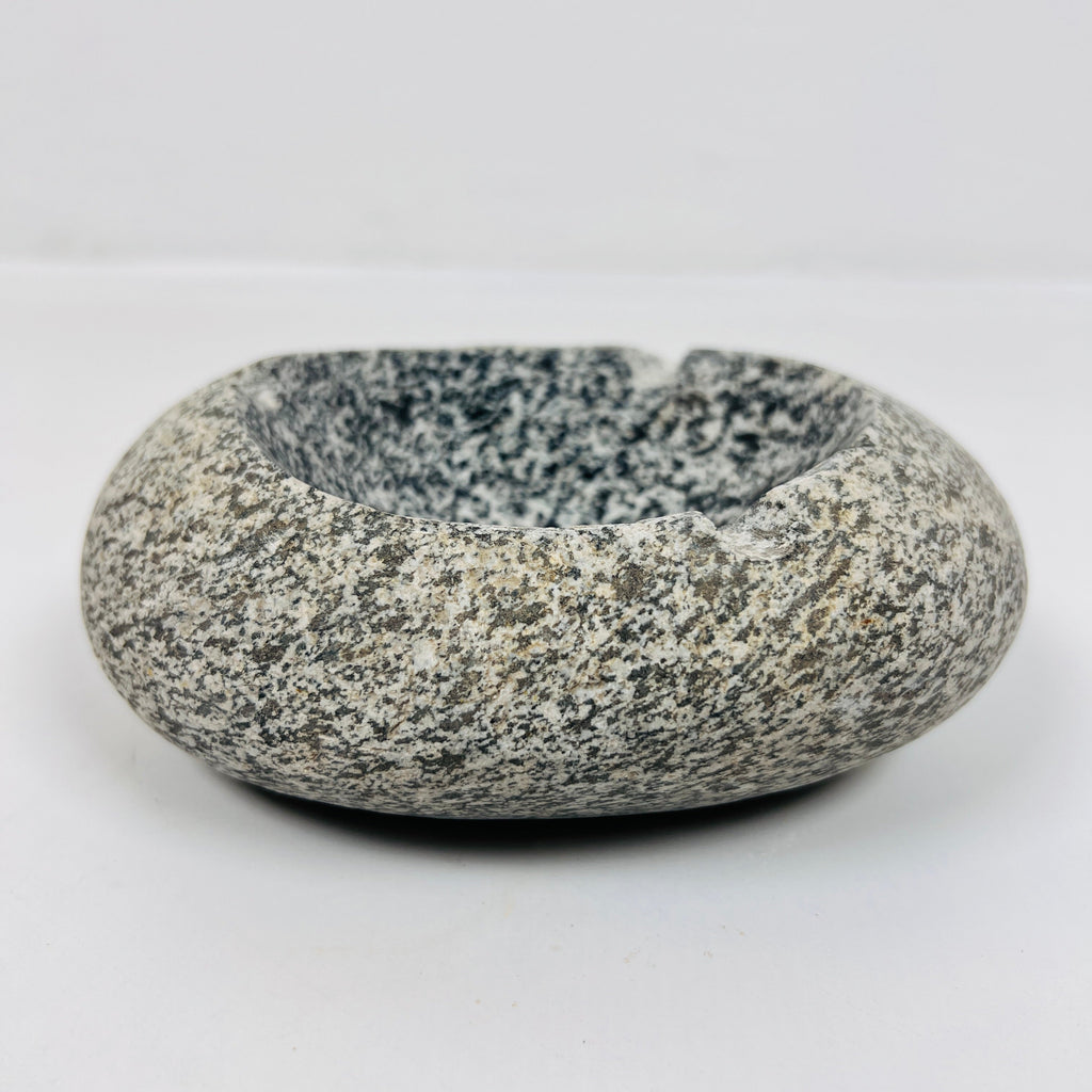 River Stone Grey and Black dotted Ash Tray