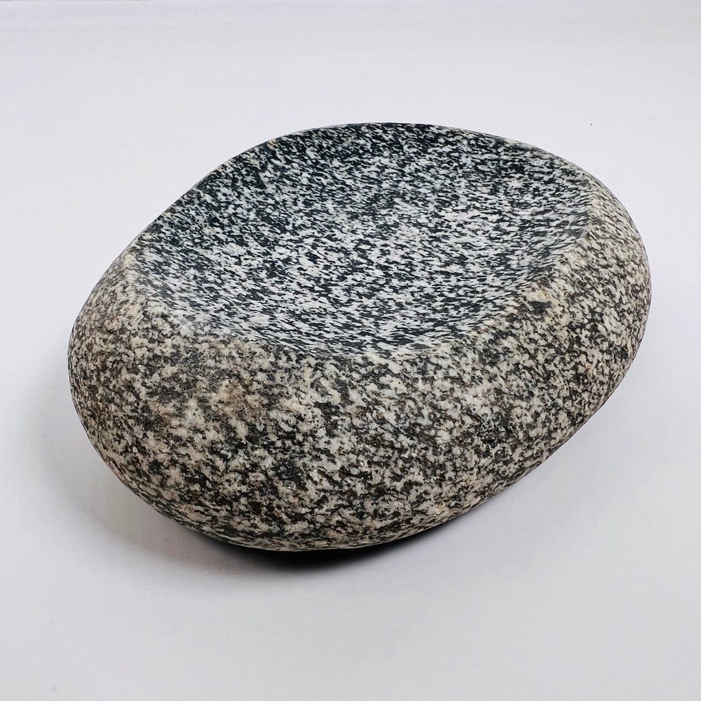 Riverstone Stone Black and White Spotted Soap Dish