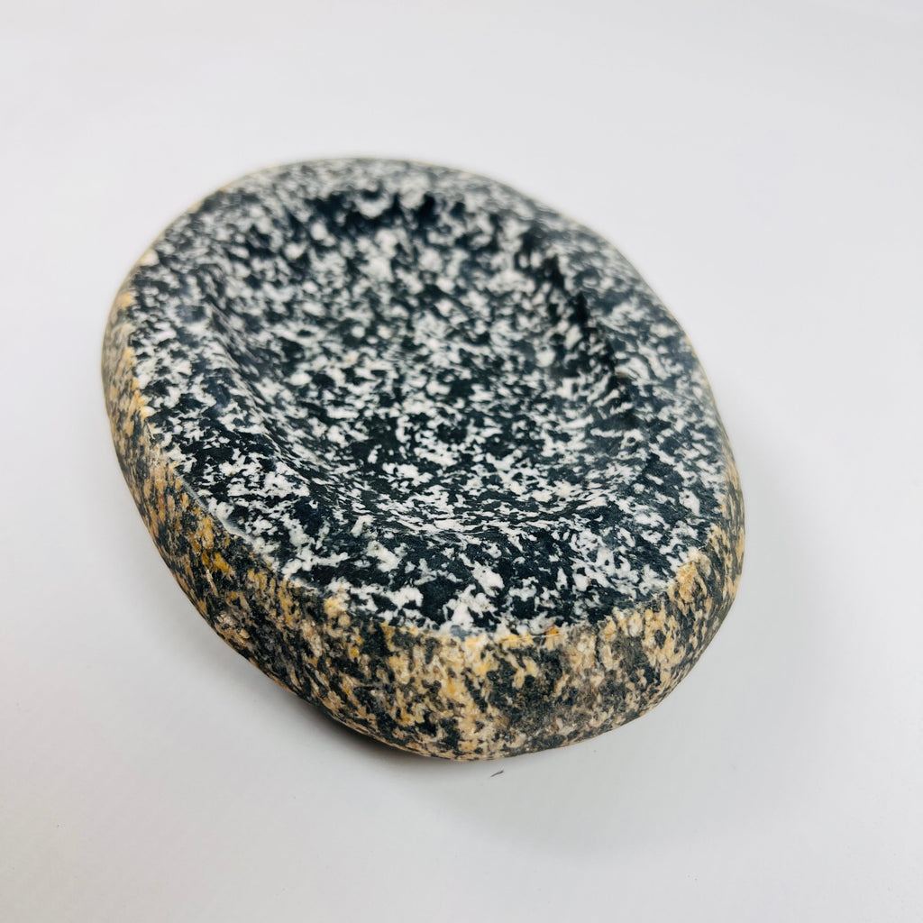 Riverstone White Speckled Soap Dish