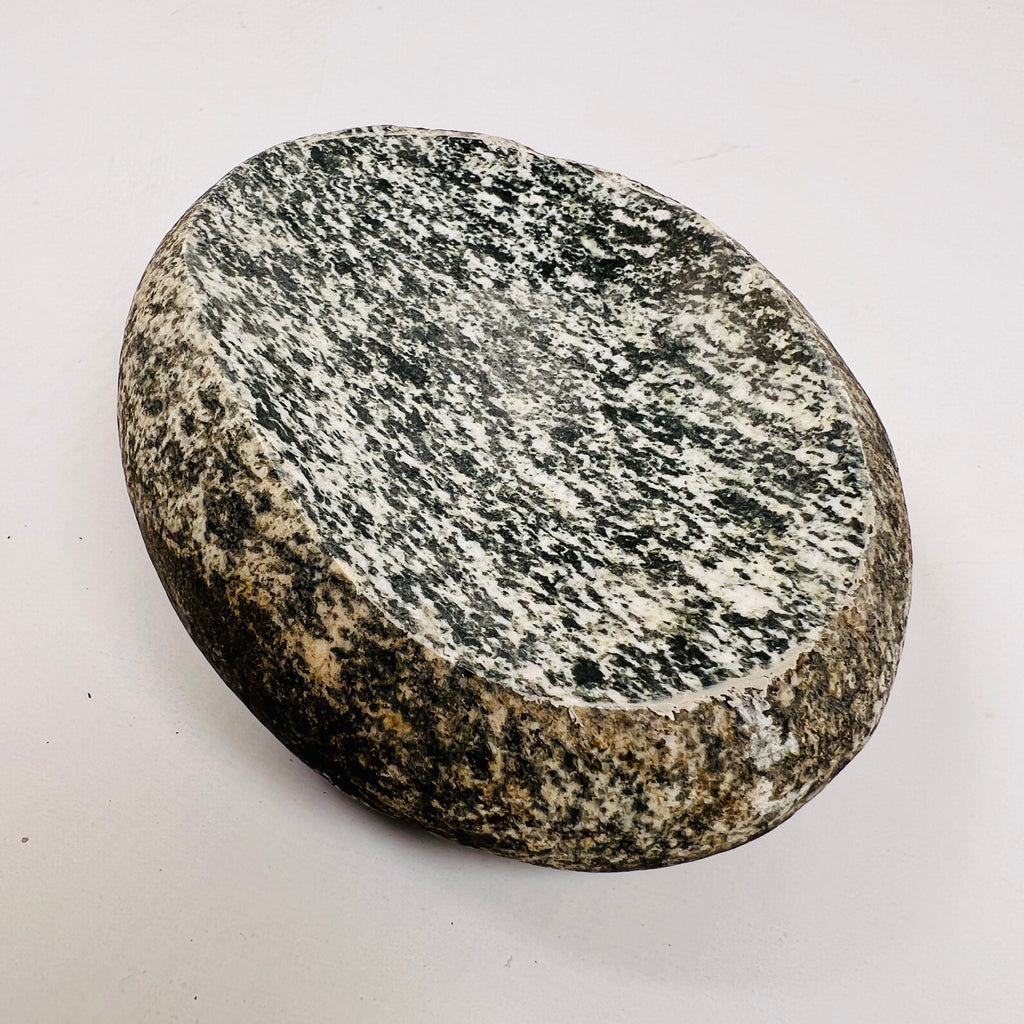 Riverstone Peppered Spotted Soap Dish