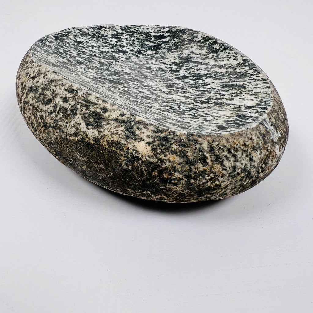 Riverstone Peppered Spotted Soap Dish