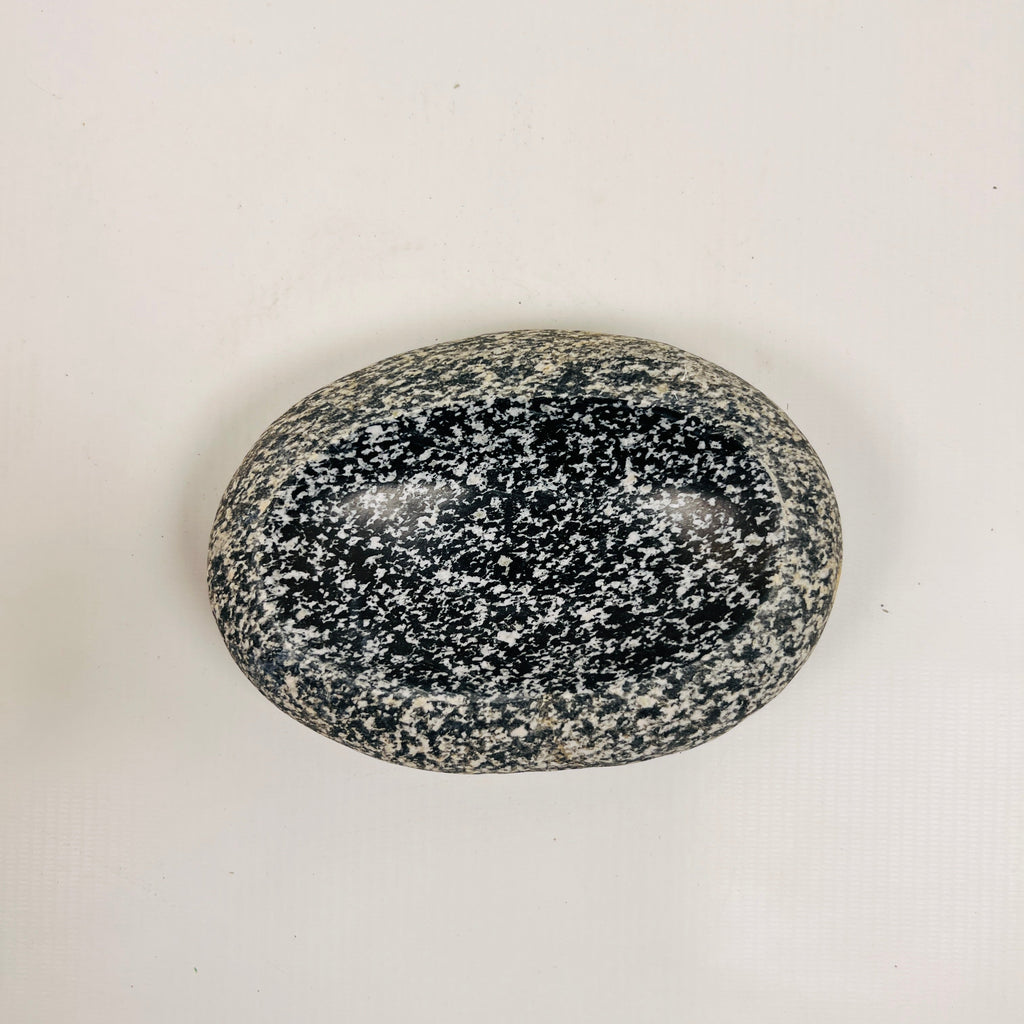 Riverstone Mosaic Spotted Soap Dish