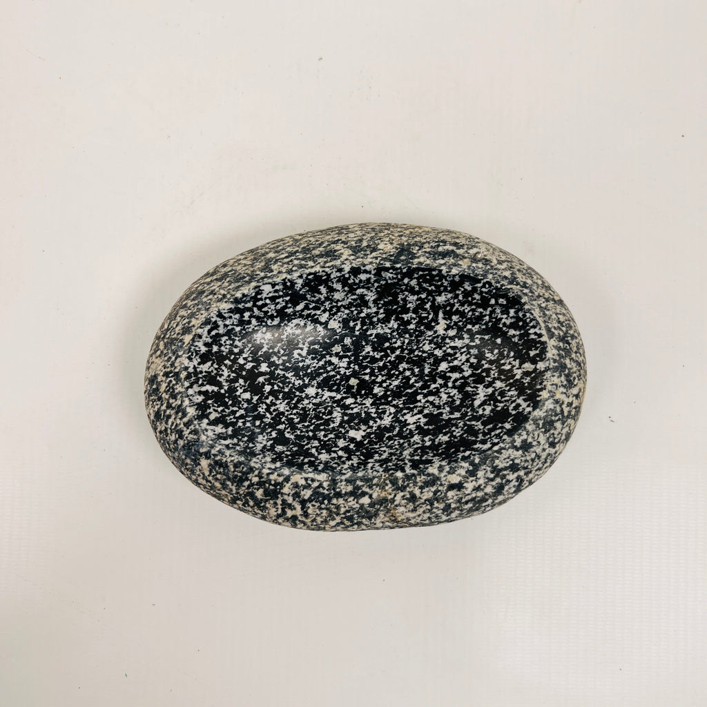 Riverstone Mosaic Spotted Soap Dish