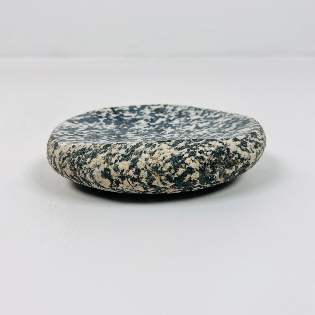 Riverstone Black and White Splashed Soap Dish