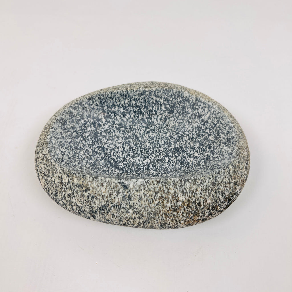 Riverstone Pebble Speckled Soap Dish