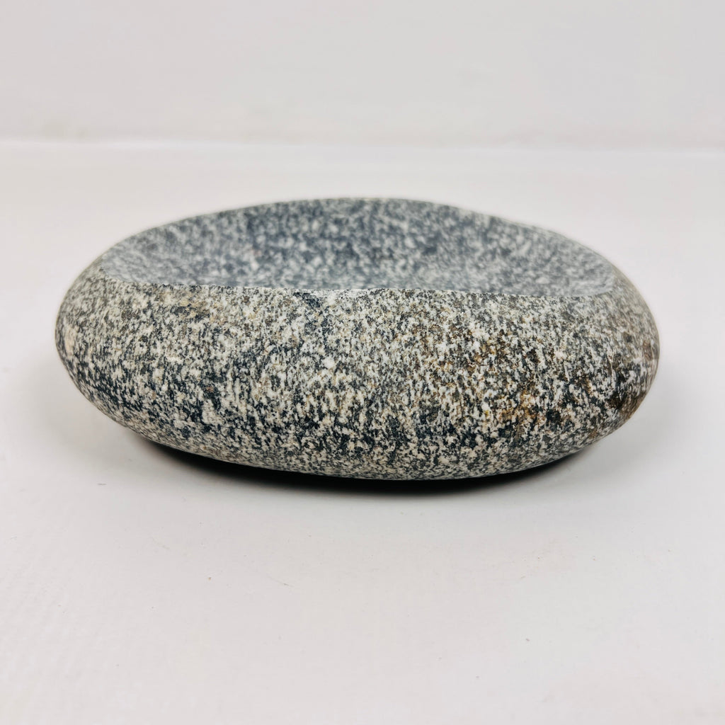 Riverstone Pebble Speckled Soap Dish