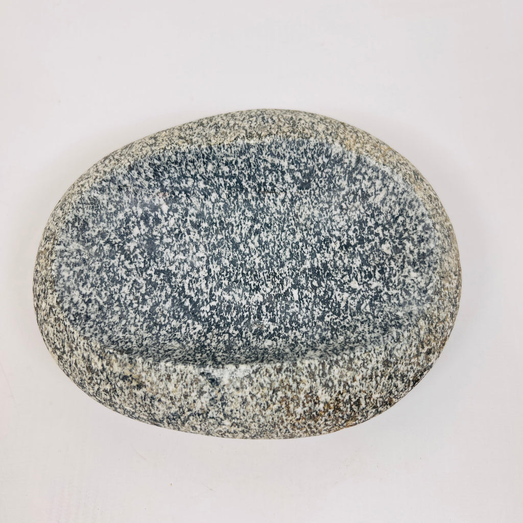 Riverstone Pebble Speckled Soap Dish