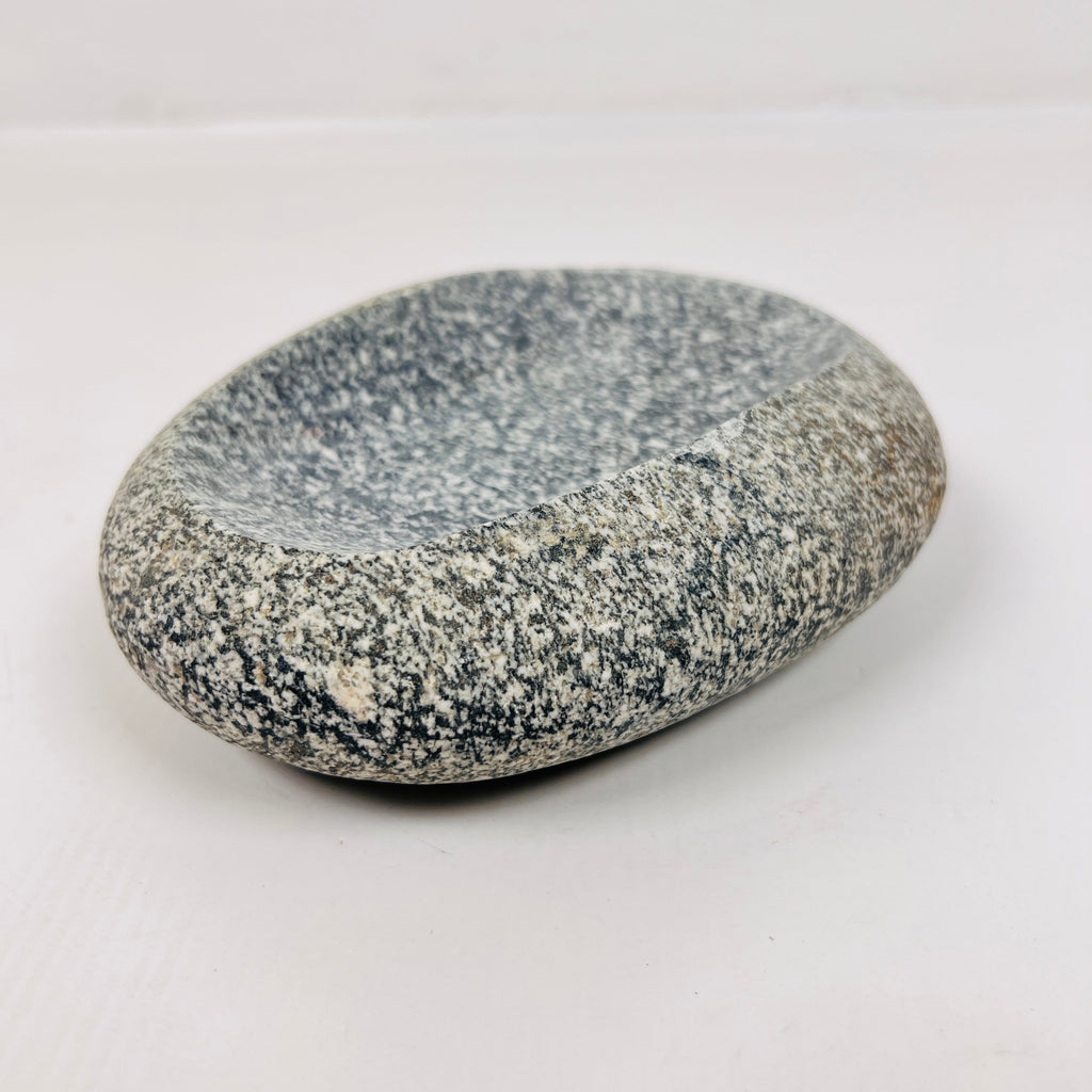 Riverstone Pebble Speckled Soap Dish