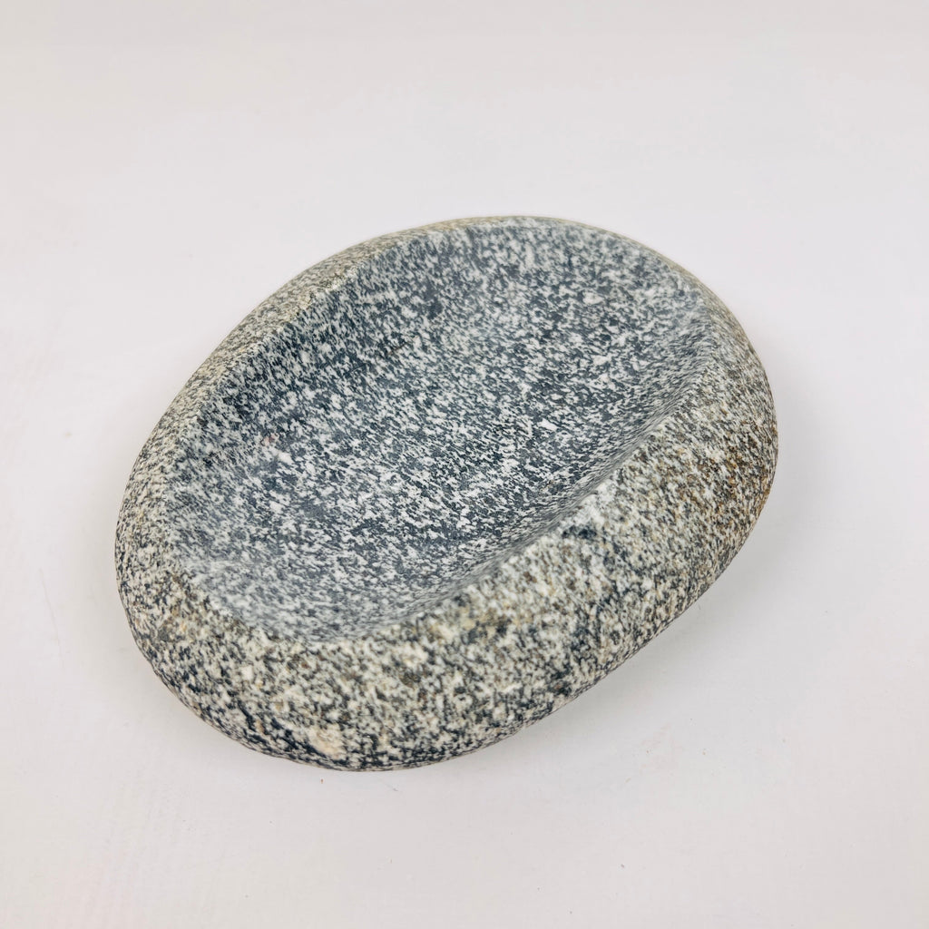 Riverstone Pebble Speckled Soap Dish