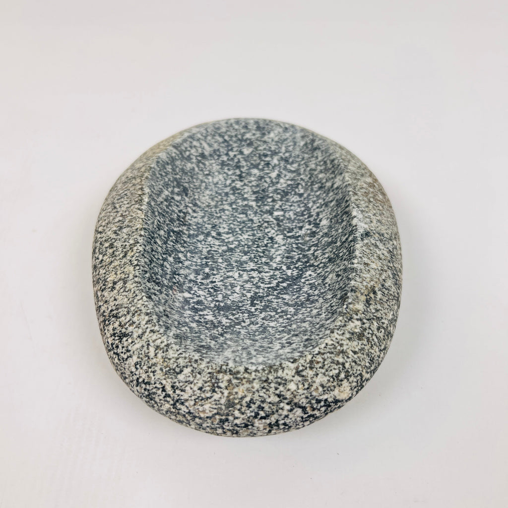 Riverstone Pebble Speckled Soap Dish