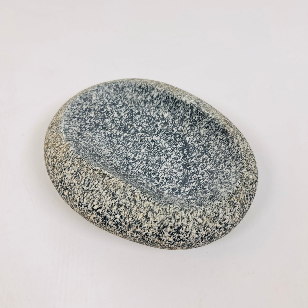 Riverstone Pebble Speckled Soap Dish