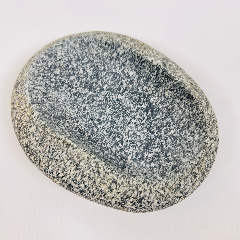 Riverstone Pebble Speckled Soap Dish