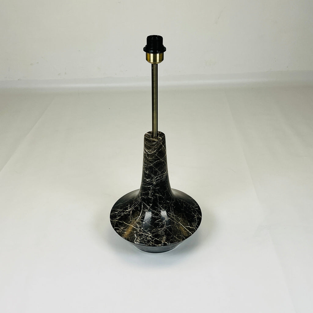 Bulged Saucer Golden Webbed Table Lamp