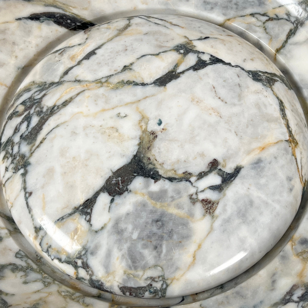 Veined Crater With Lid Marble Sink