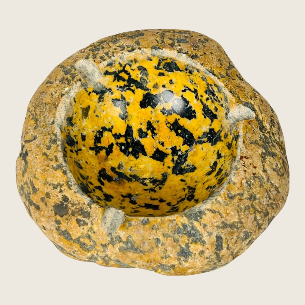 River Stone Scramble Egg Ash Tray