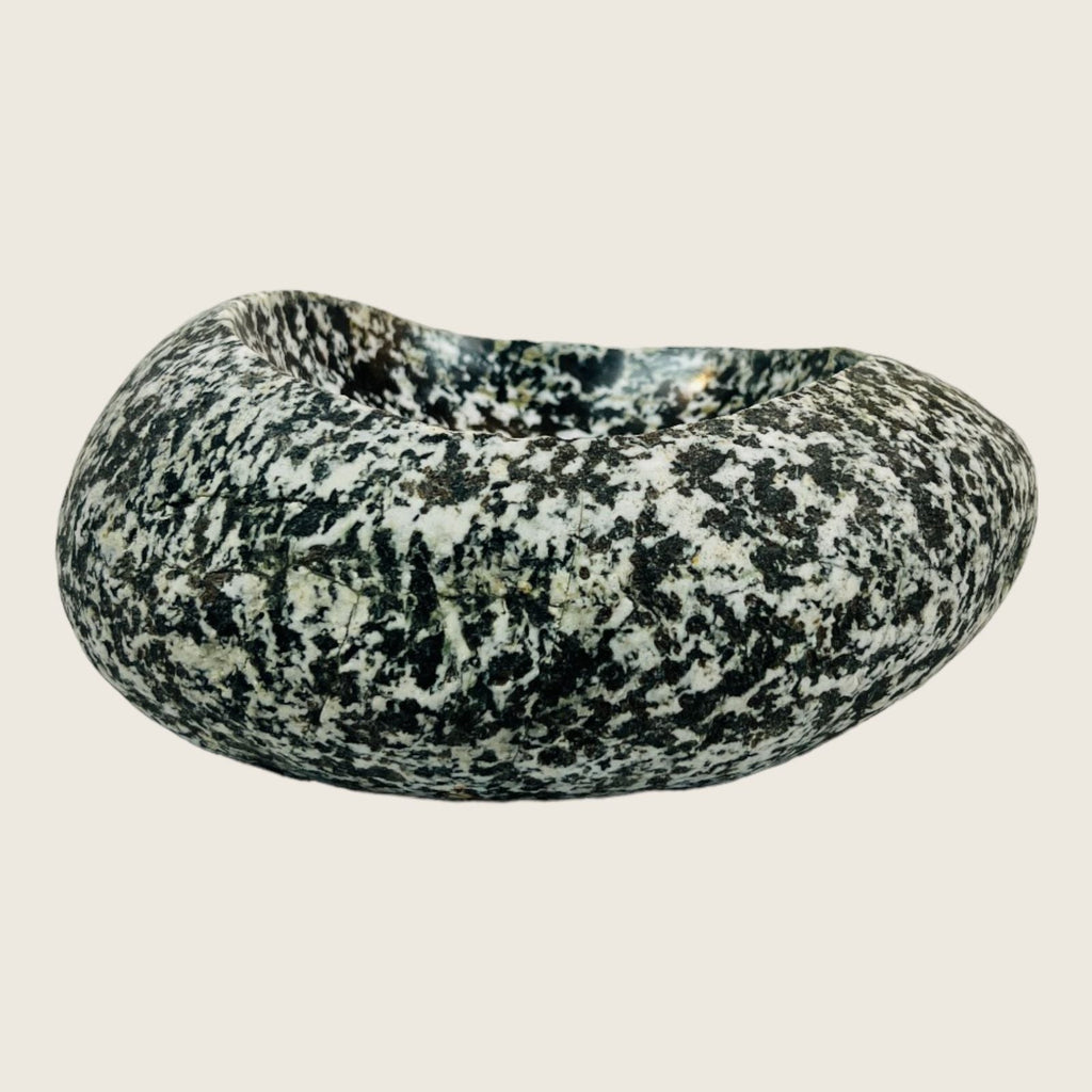 River Stone White Speckled Ash Tray